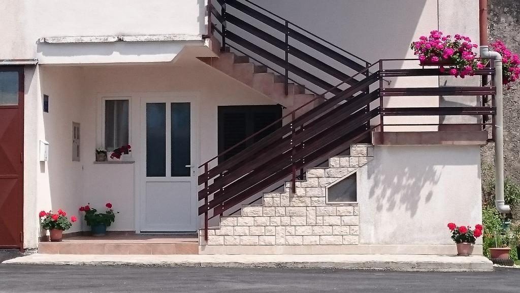 Апартаменты На улице Космонавческая Benazici Экстерьер фото